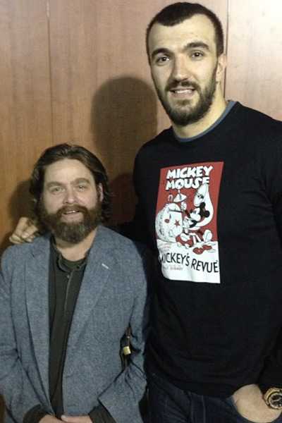 Zach Galifianakis & Nikola Pekovic :: Kevin Love
